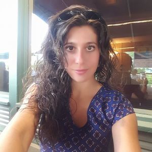 Meet your Posher, Liz